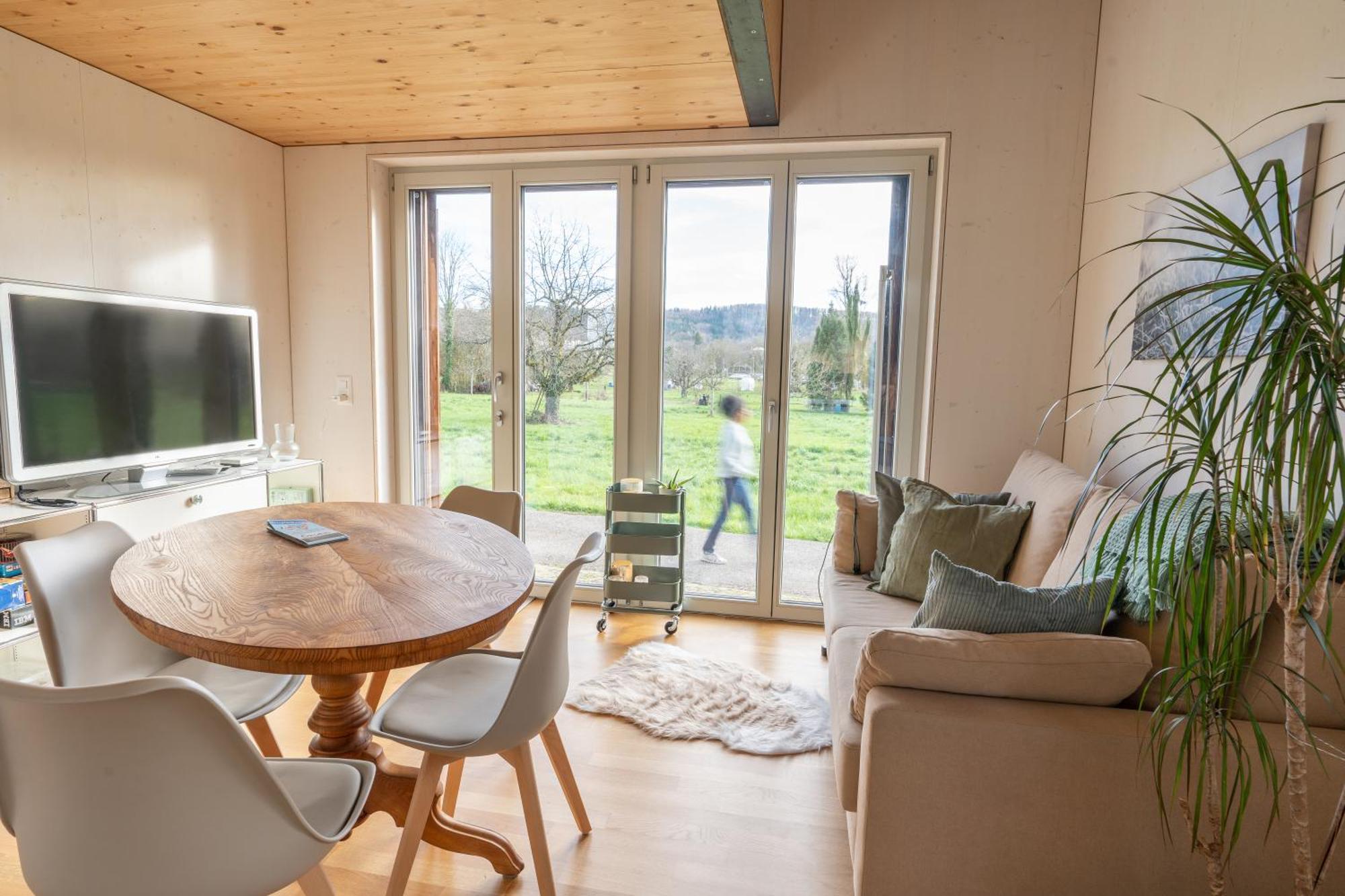 Tiny House Chez Claudine - Relaxen, Workspace, Naehe Thermen, Netflix, Free Parking & Wifi Brugg  Esterno foto